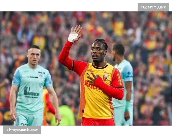 桑加雷出战非洲杯缺阵 对朗斯法甲中场防守影响显著 桑加雷出战非洲杯缺阵 对朗斯法甲中场防守影响显著