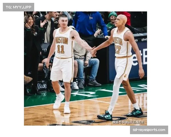 西蒙斯对阵公牛三分神准 凯尔特人角色球员贡献21分